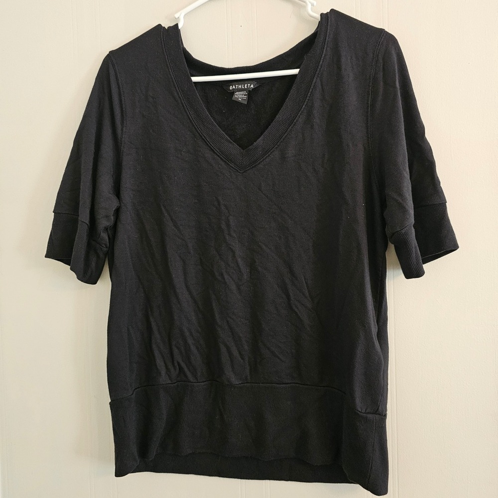 Athleta Black V-Neck Short Sleeve step forward Sweatshirt tee 659271 medium